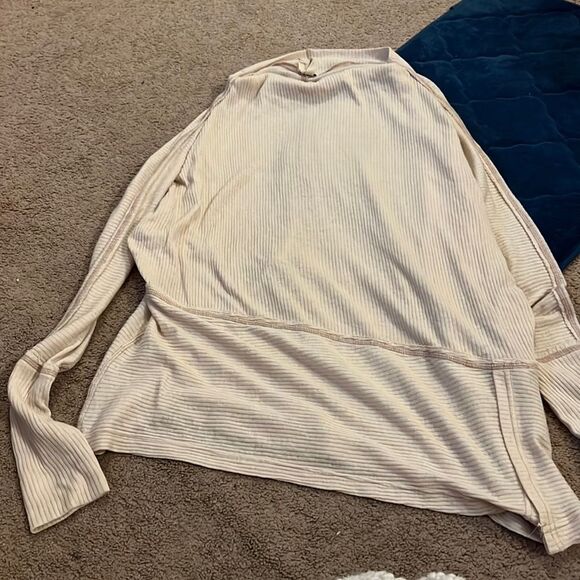 We the free small blouse - Picture 1 of 7
